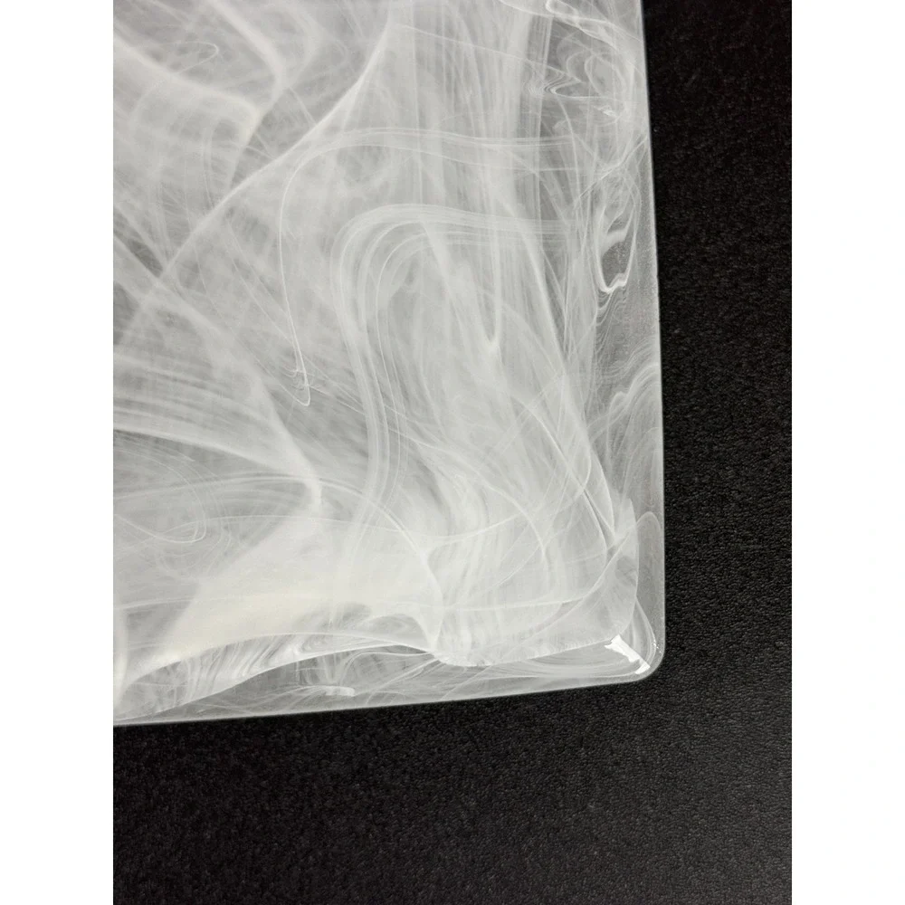 White‎ Swirl Glass Plate by PartiLites Indulgences